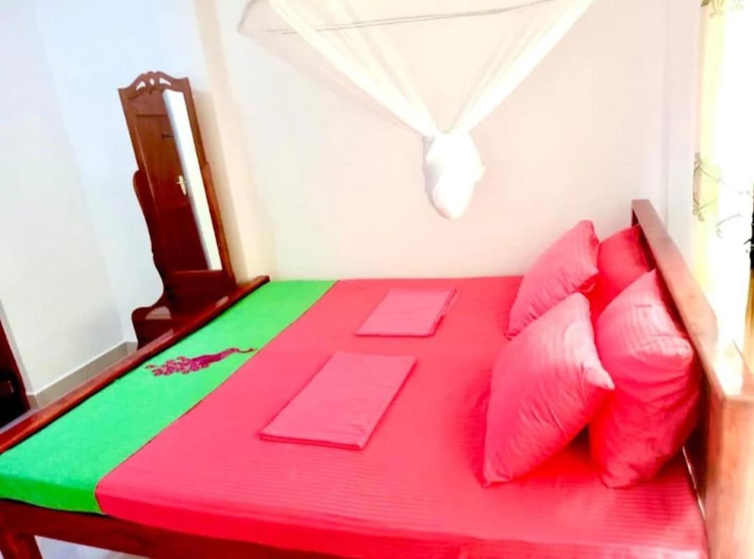 Forest View Home Stay Anuradhapura Eksteriør bilde